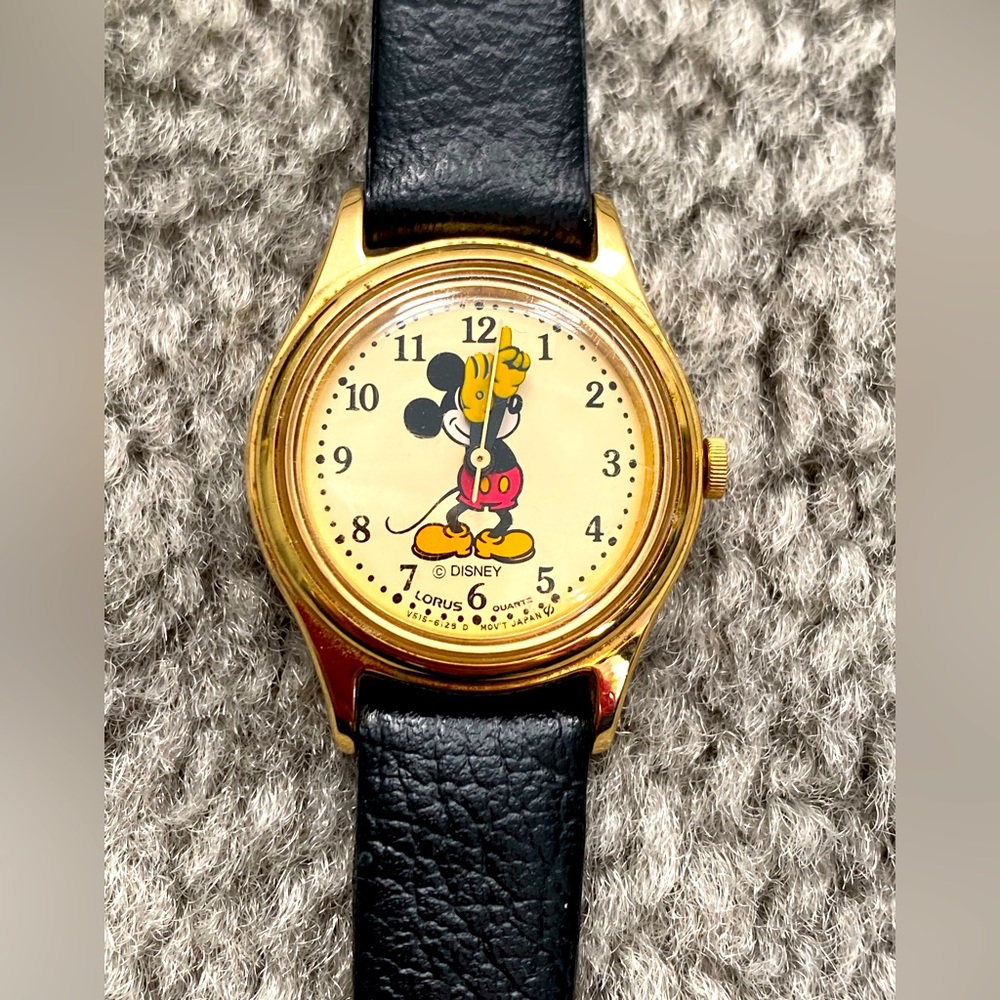 Disney Mickey Mouse Watch